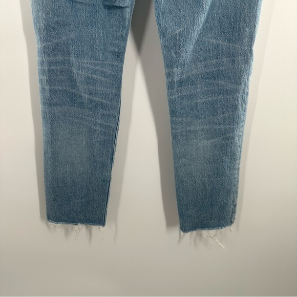 Madewell The Perfect Vintage Jean in Coney Wash: Destroyed Edition - Picture 7 of 11